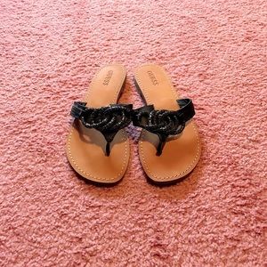 NWOT Guess Sandles